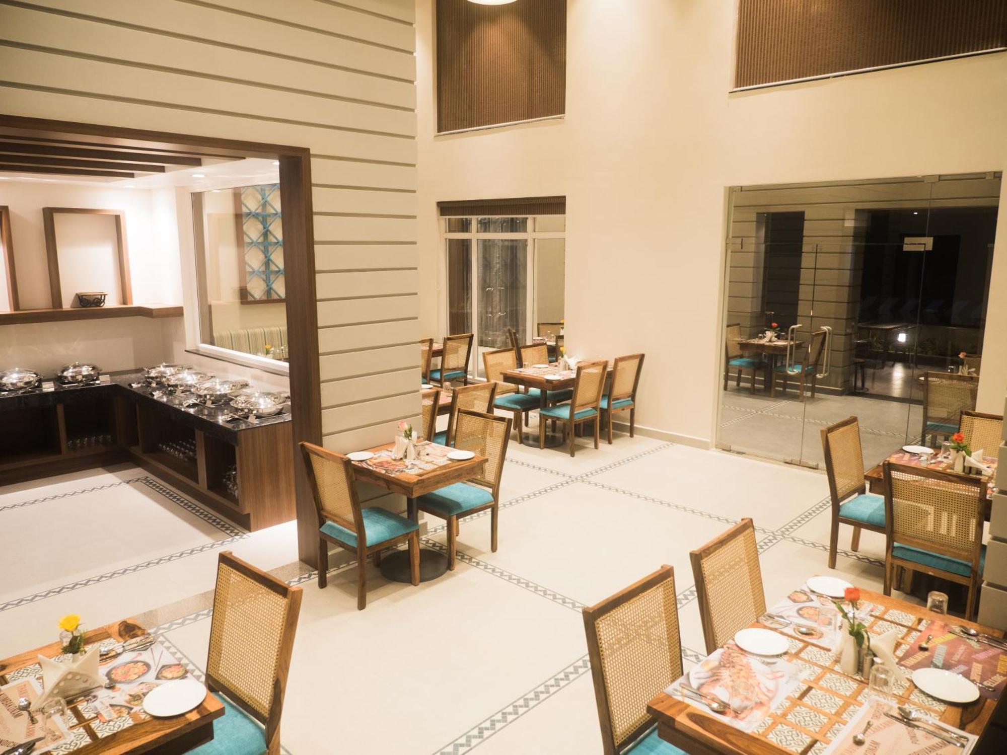 Misty Ocean - A Bergamont Group Of Hotel Kuilapalayam Luaran gambar