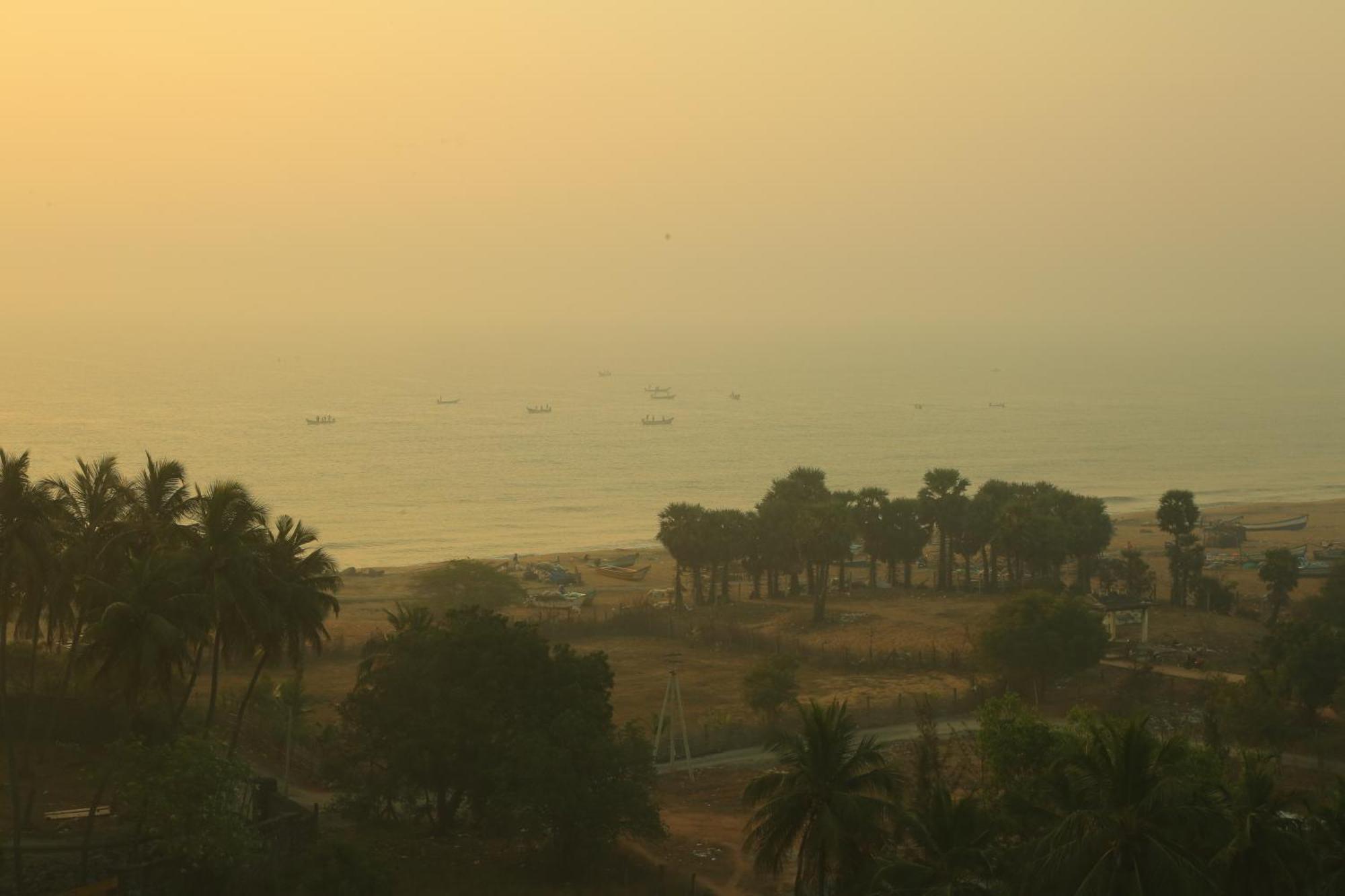 Misty Ocean - A Bergamont Group Of Hotel Kuilapalayam Luaran gambar