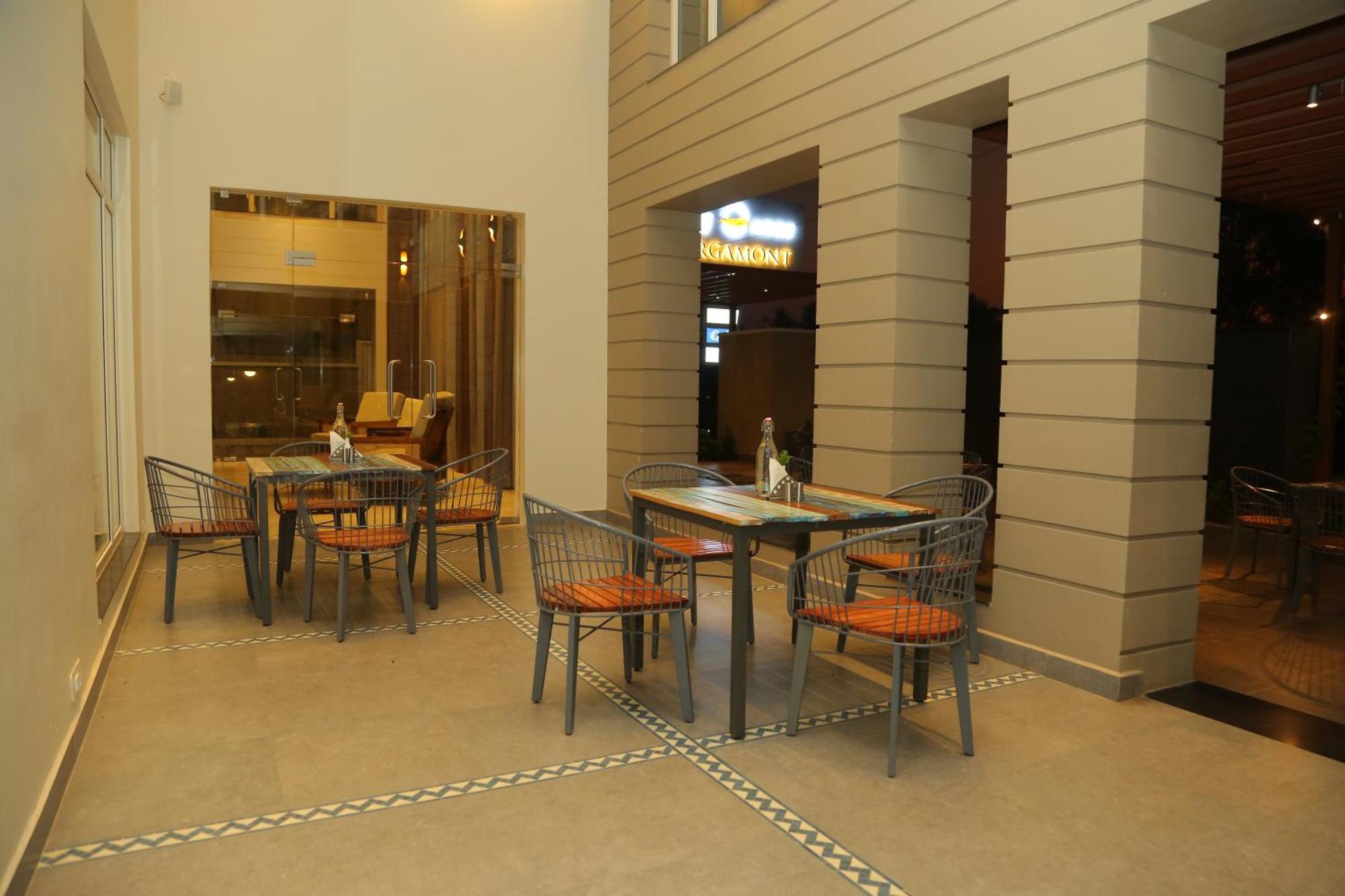 Misty Ocean - A Bergamont Group Of Hotel Kuilapalayam Luaran gambar