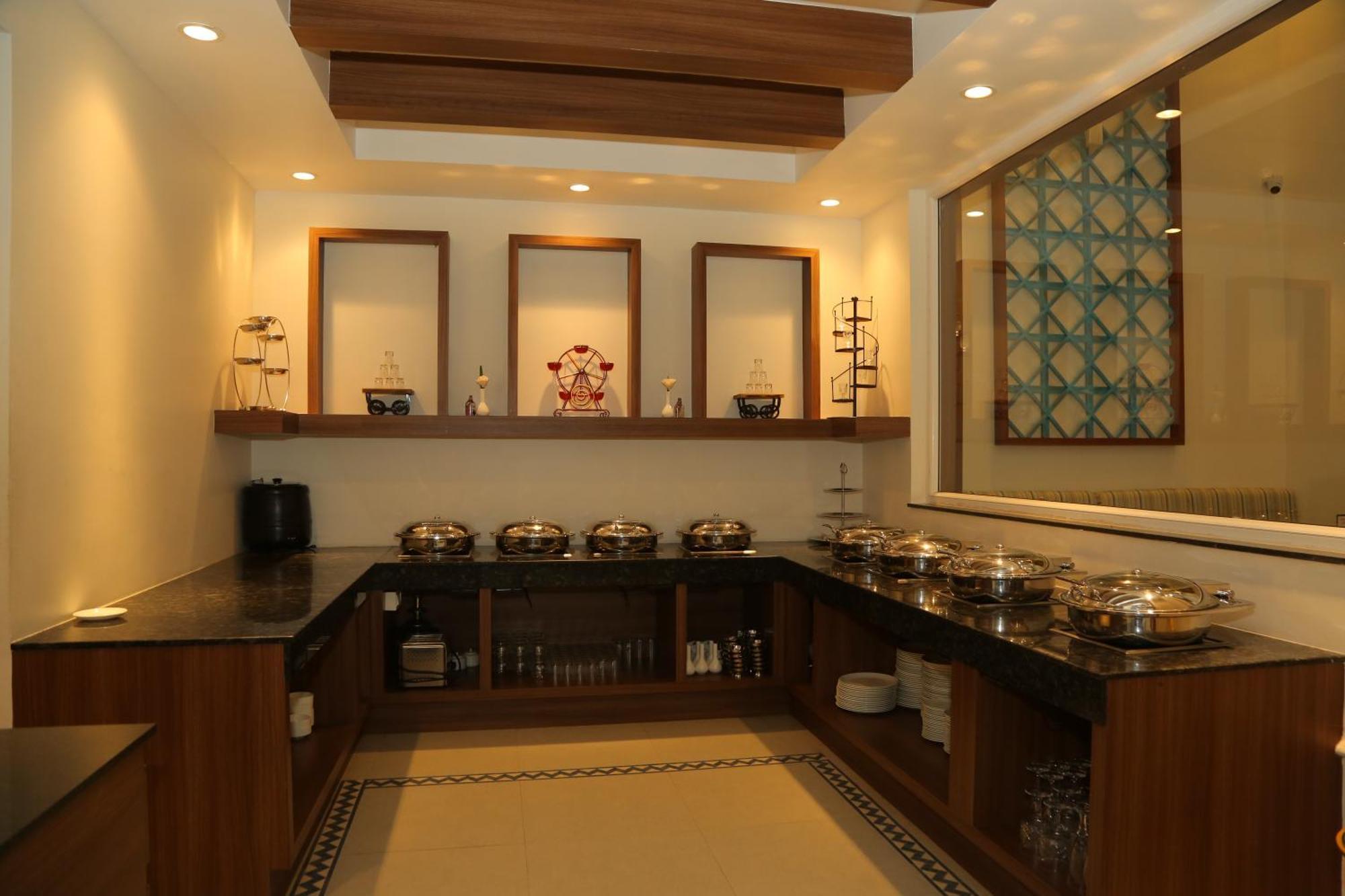 Misty Ocean - A Bergamont Group Of Hotel Kuilapalayam Luaran gambar